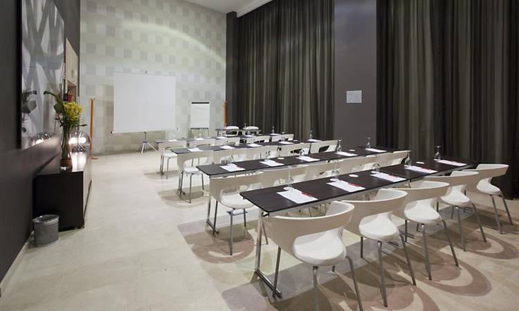 Salon Consejo Hotel Ilunion Aqua 3 Valence Salon Consejo Hotel Ilunion Aqua 3 Valence